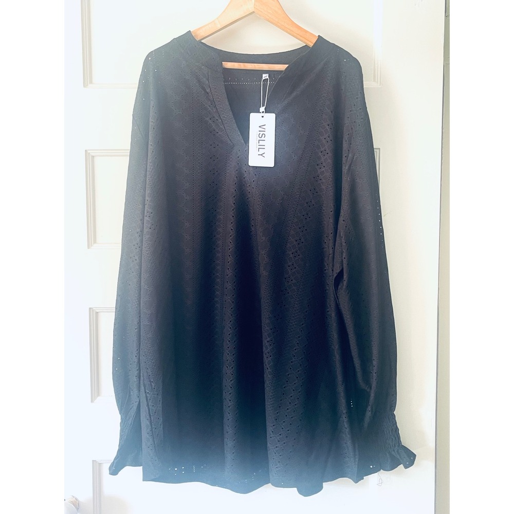 VISLILY Women's Plus Size 4X Black Eyelet V Neck Blouse Ruffle Cuff NWT
